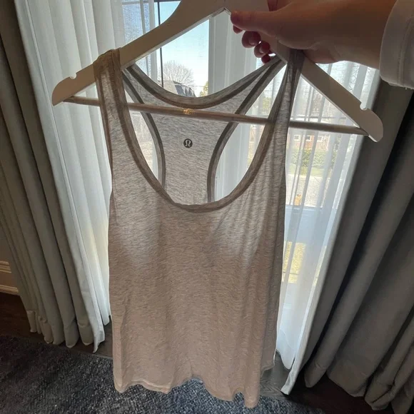 Grey Tanktop - Picture 2 of 3